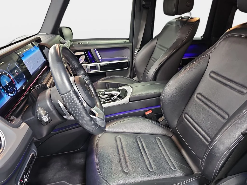 Used 2019 Black Mercedes-Benz G 550 image 17