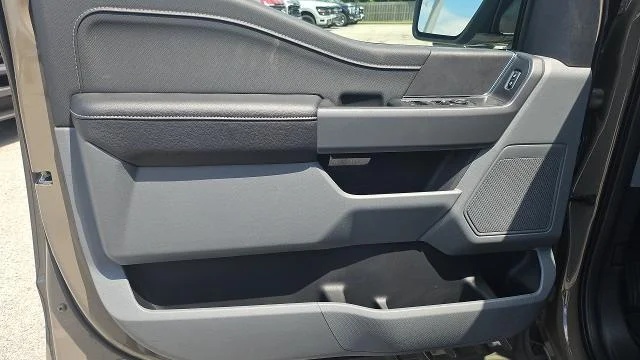 New 2026 Marsh Gray Ford XLT 4WD image 33
