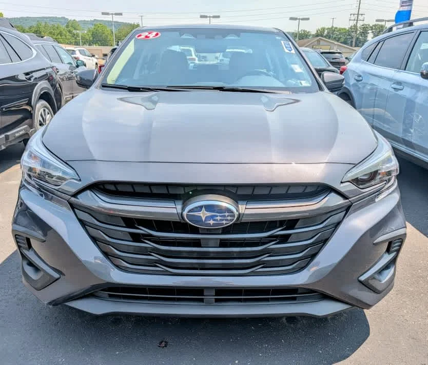 Used 2024 Magnetite Gray Metallic Subaru Limited image 2