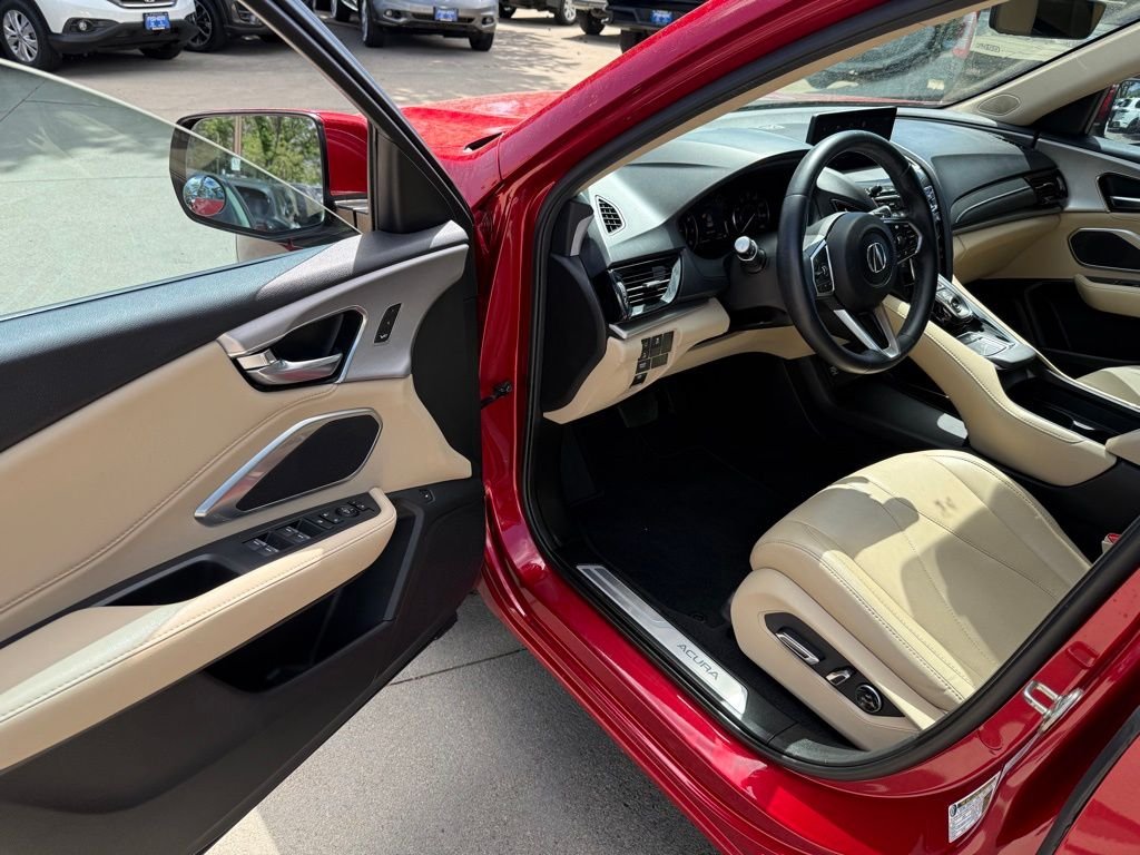 Used 2020 Performance Red Pearl Acura Base image 11