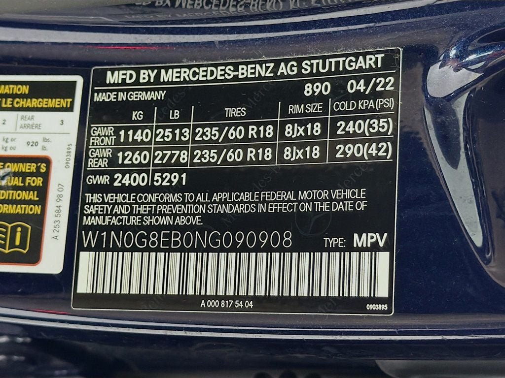 Used 2022 Lunar Blue Metallic Mercedes-Benz GLC 300 4MATIC® SUV image 36