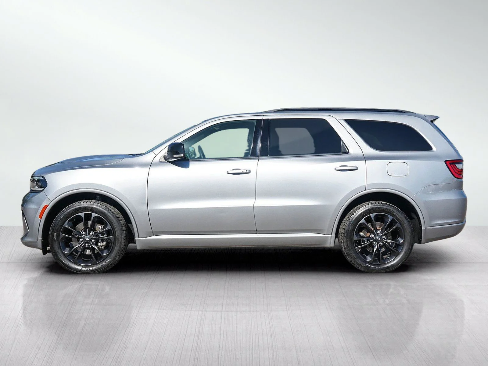 Used 2021 Dodge Durango GT Plus with VIN 1C4RDJDG0MC558282 for sale in Hopkins, Minnesota