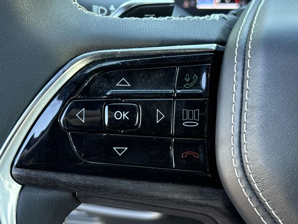 Used 2023 Gray Jeep Overland image 24