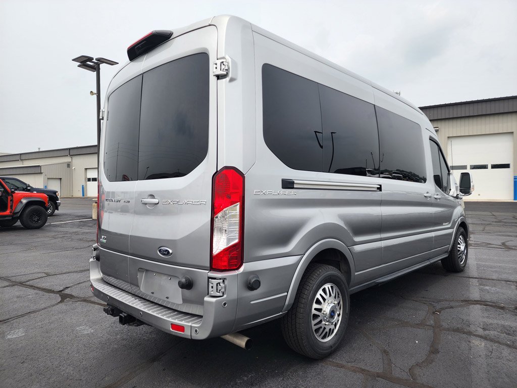 Used 2024 Ingot Silver Metallic Ford Base image 5