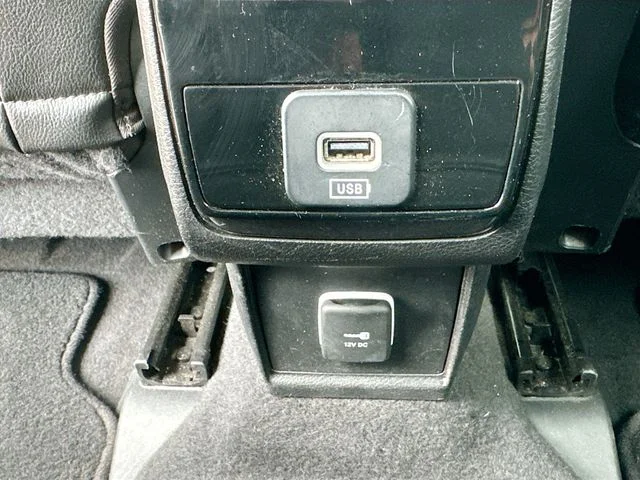 Used 2023 Gray Jeep Altitude image 26