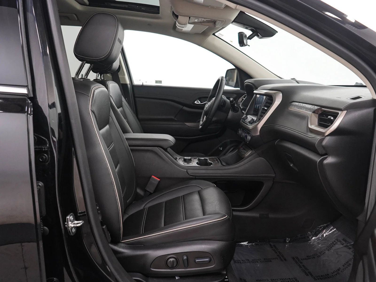 Used 2023 EBONY TWILIGHT METALLIC GMC Denali image 11