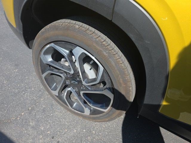 Used 2025 Nitro Yellow Chevrolet 2RS image 4