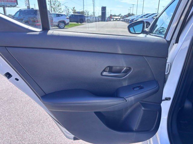 Used 2024 White Nissan SV image 35