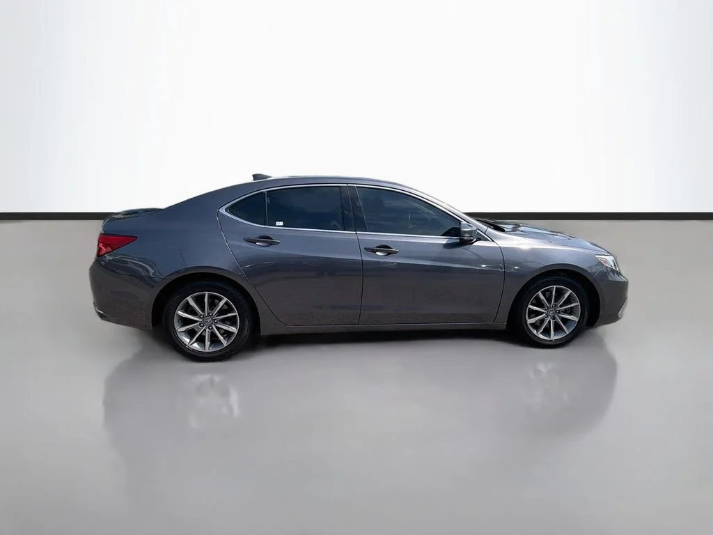 Used 2018  Acura 2.4L image 4