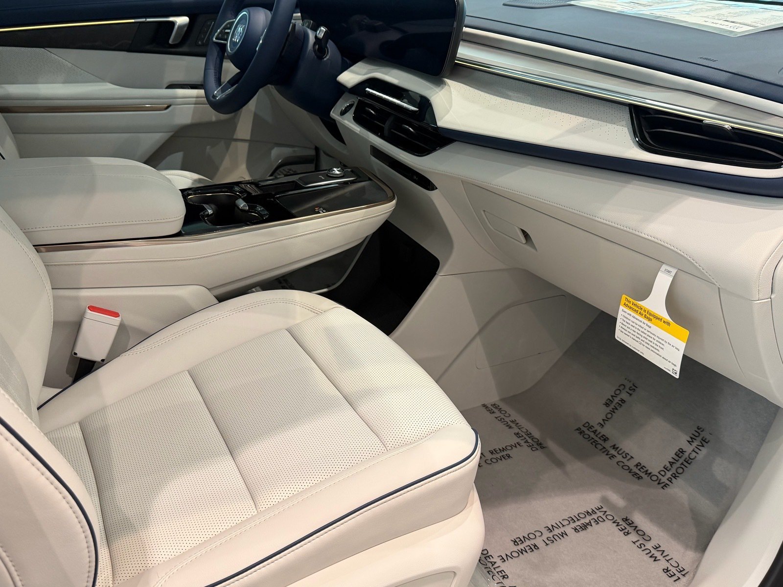 2026 Buick Enclave Avenir - Photo 12