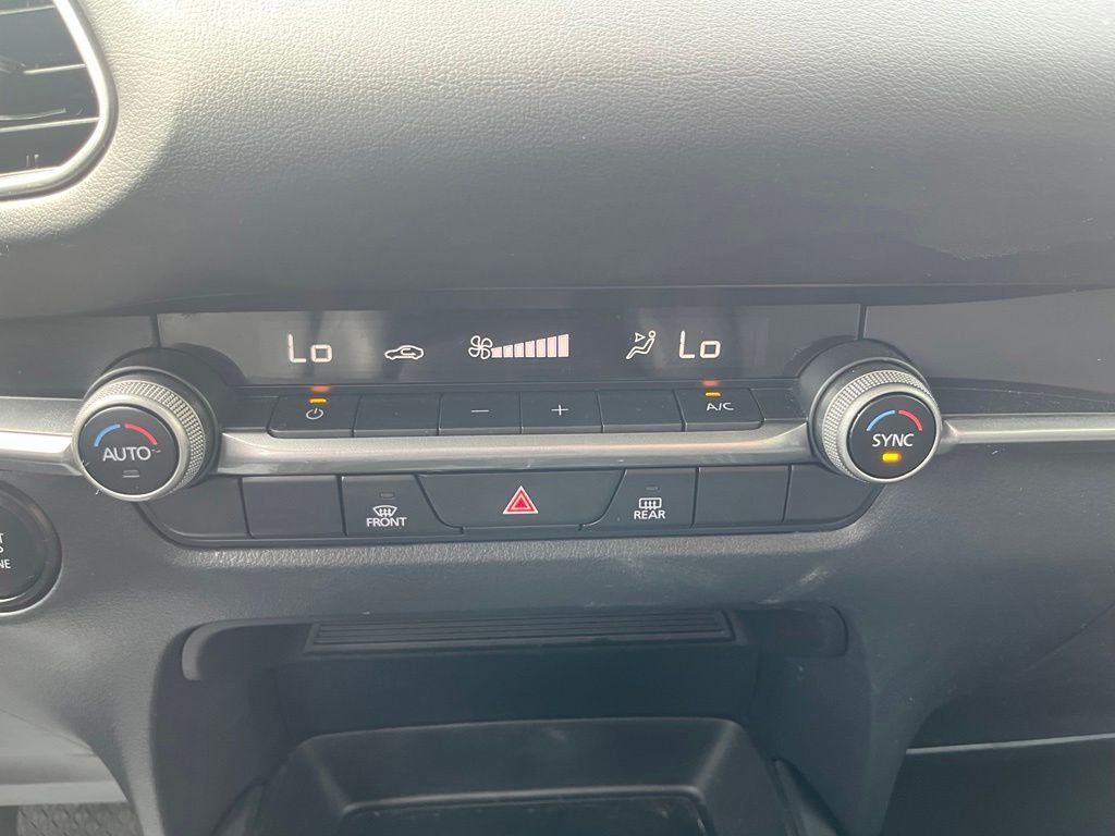 Certified Used 2022 Blue Mazda 2.5 S Select Package image 16
