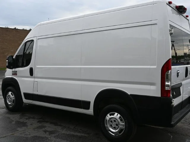 Used 2019 White Ram High Roof image 18