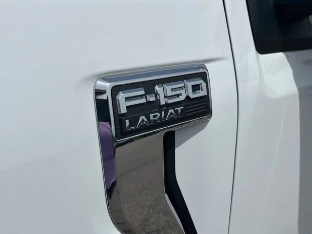 Used 2024 White Ford LARIAT image 11
