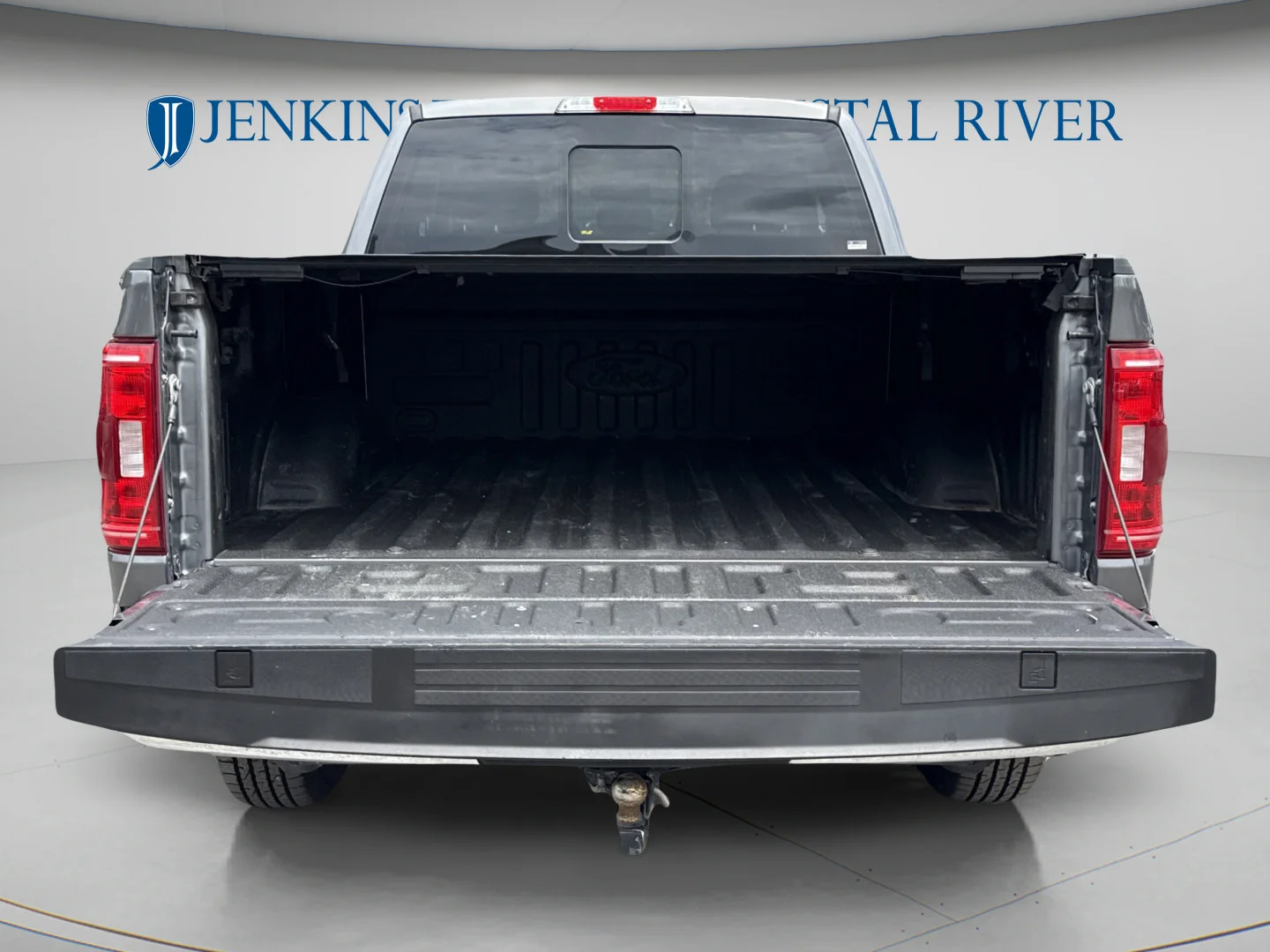 Used 2021 Carbonized Gray Metallic Ford XLT image 17