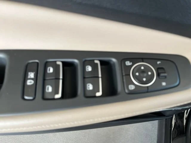 Used 2020 Twilight Black Hyundai SEL image 40