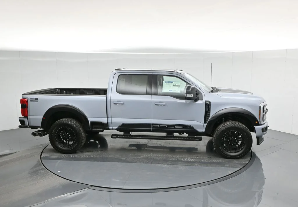 New 2026 Glacier Gray Metallic Tri-Coat Ford Lariat image 57