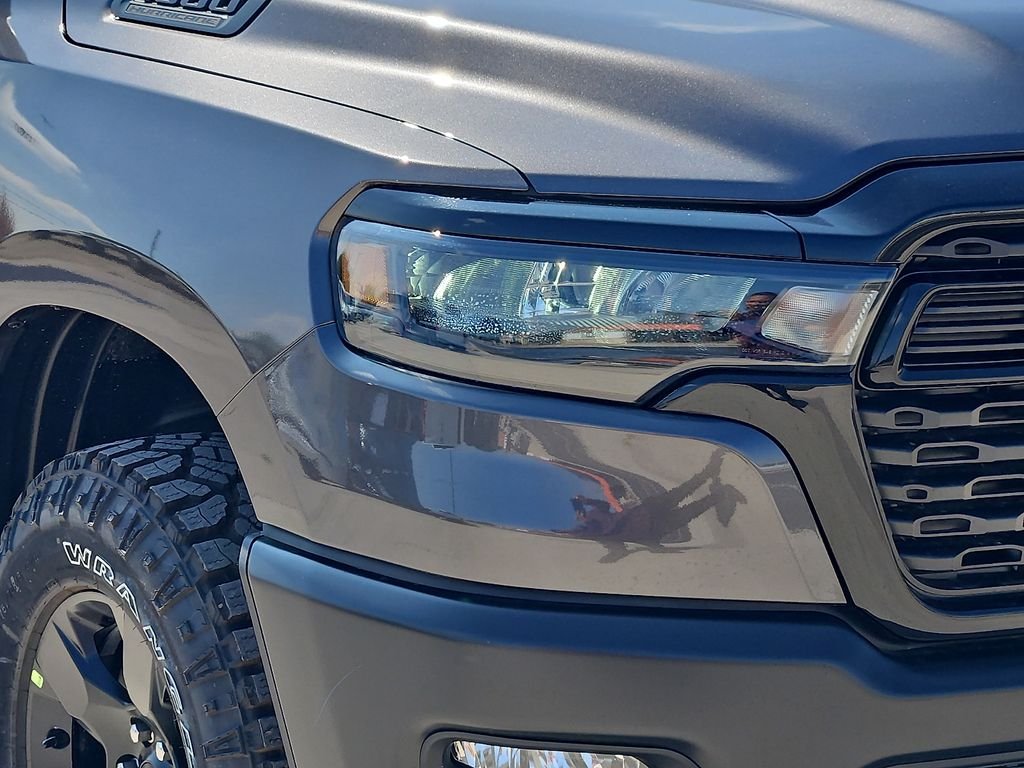 New 2026 Granite Crystal Metallic Clear-Coat Exterior Paint RAM Warlock image 8