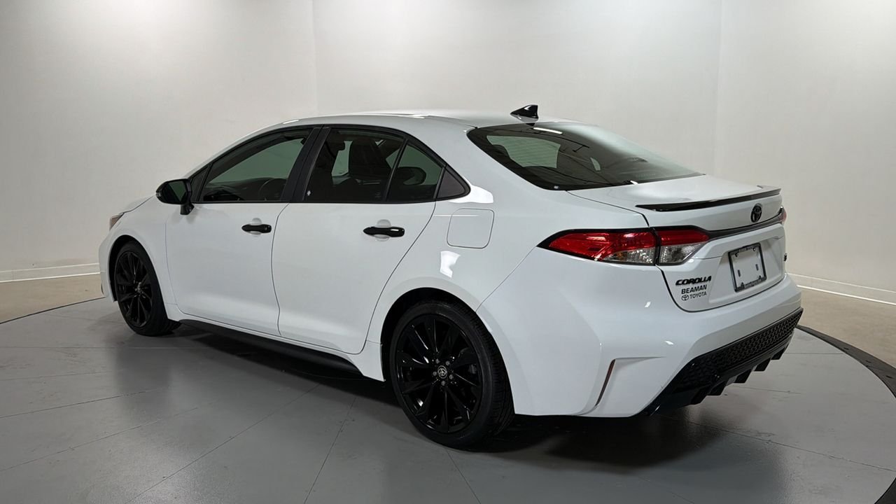 Used 2022 White Toyota SE Nightshade image 7
