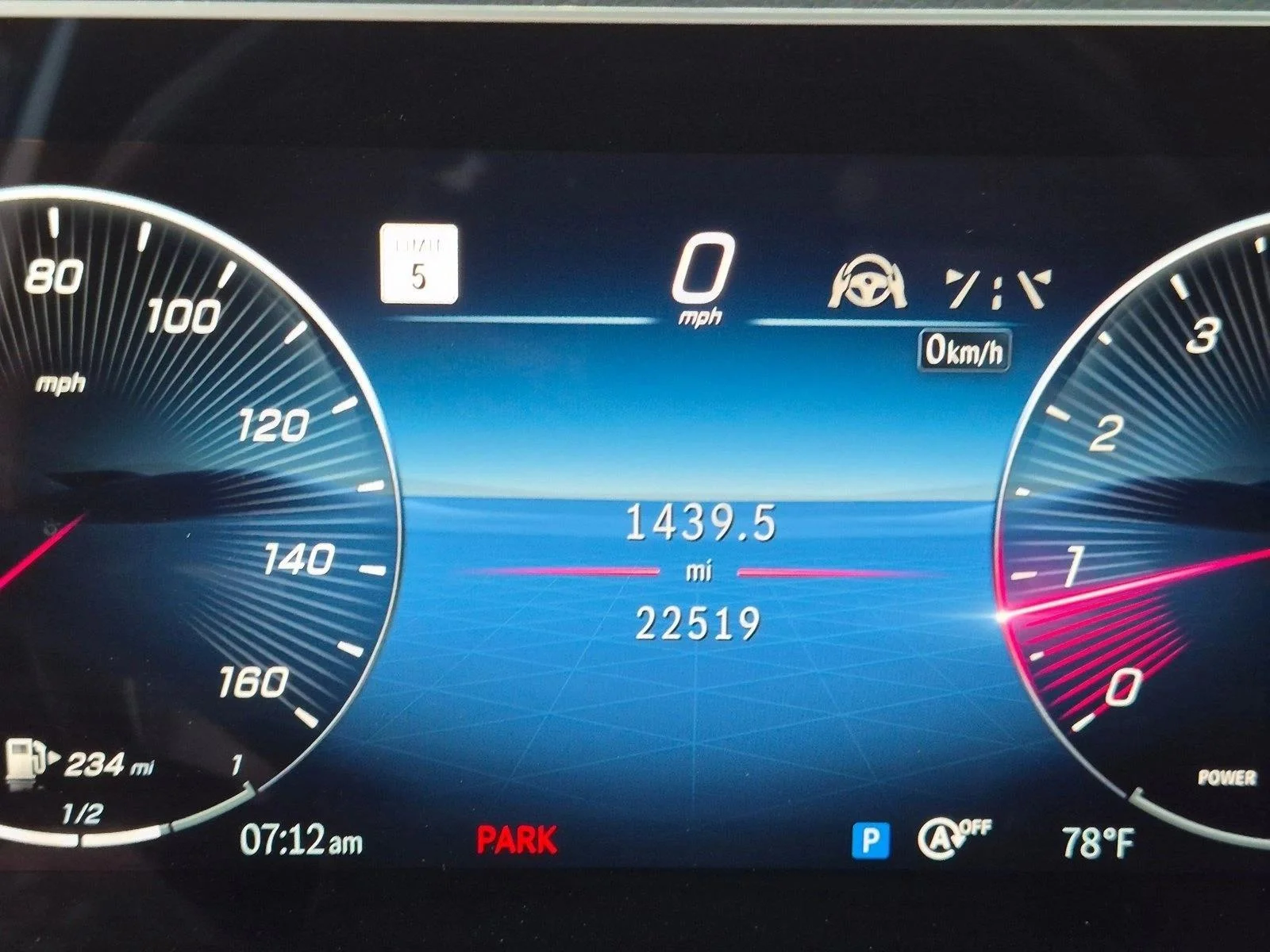 Used 2025 Polar White Mercedes-Benz GLS 450 image 10