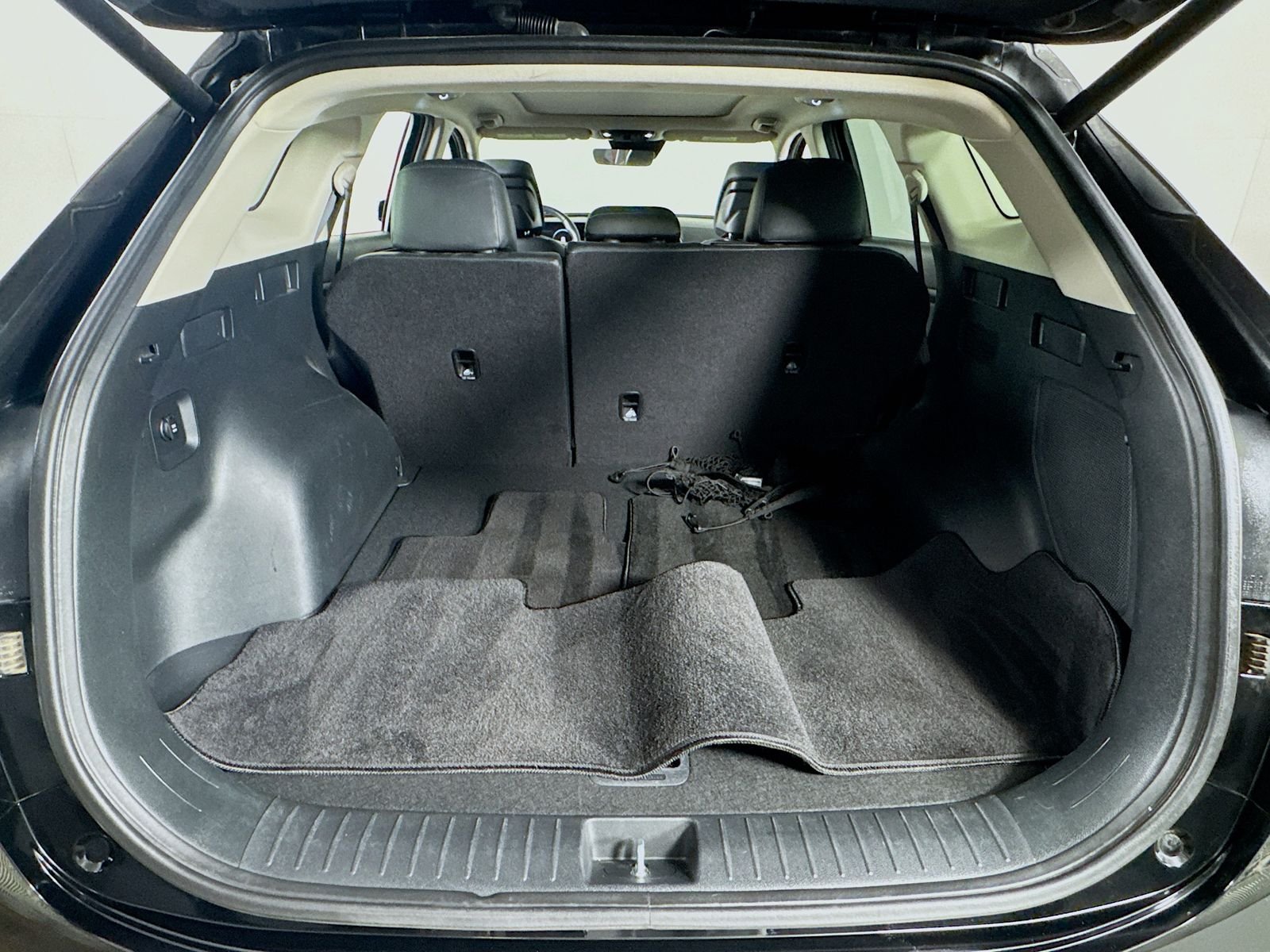 Used 2023 Ebony Black Kia SX-Prestige image 19