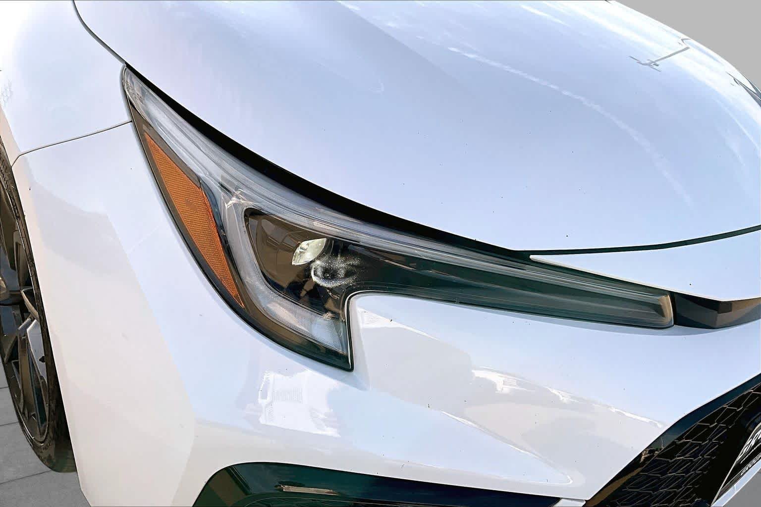 Used 2023 Ice Cap Toyota Hybrid SE image 26