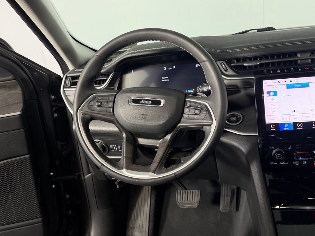 Used 2023 Gray Jeep Limited image 15