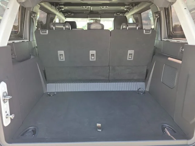 Used 2024 Oxford White Ford Wildtrak image 5