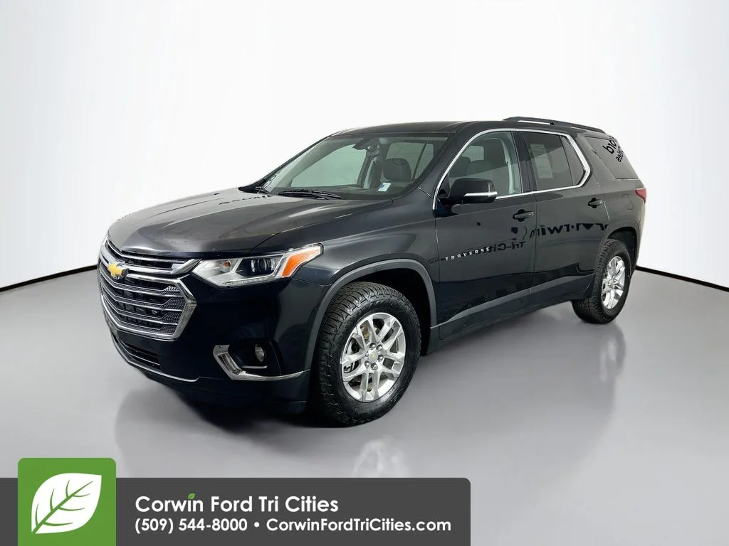 Used 2019 Mosaic Black Metallic Chevrolet LT image 5