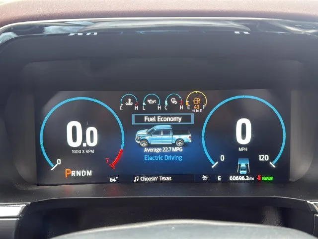 Used 2022 Gray Ford Lariat image 18