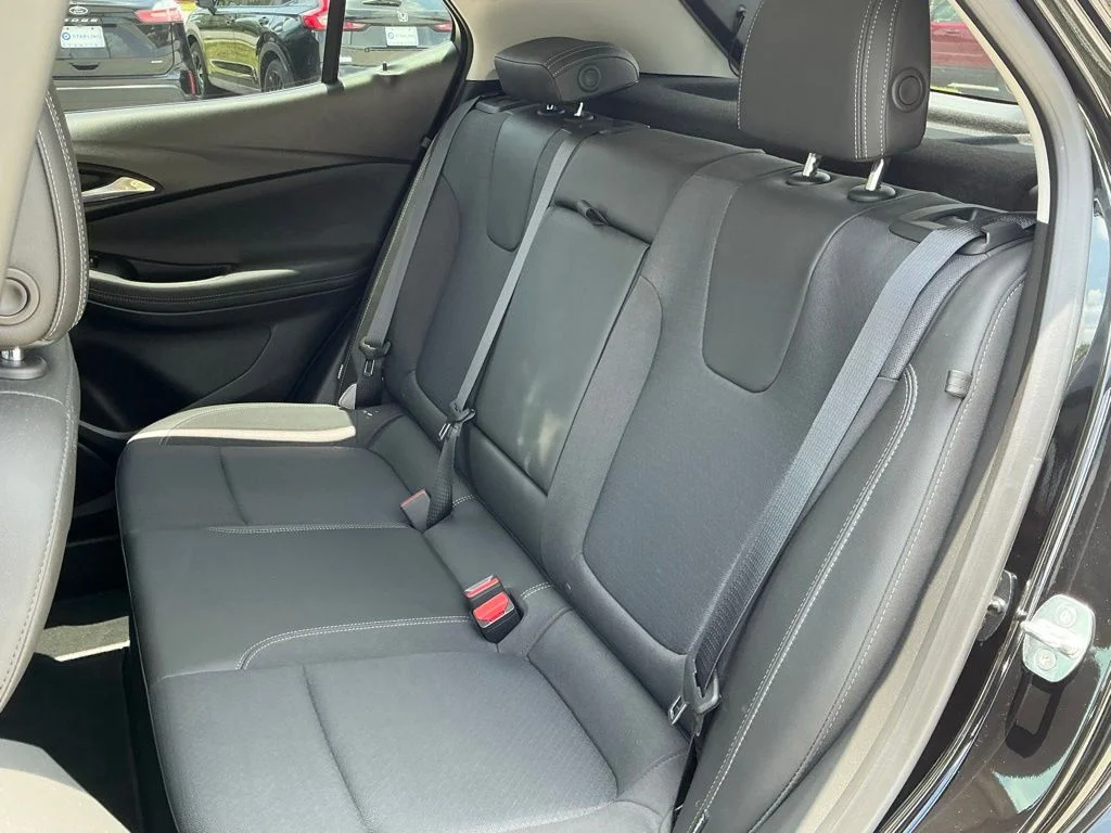 Used 2023 Black Buick Select image 28