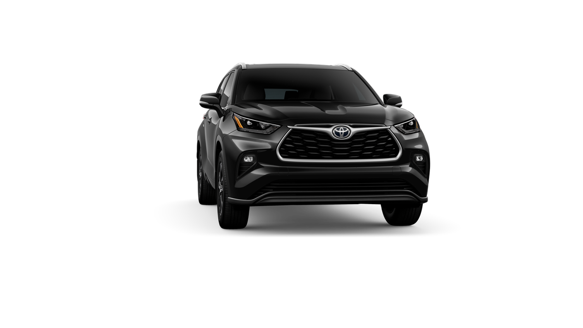 New 2026 Midnight Black Metallic Toyota XLE image 16