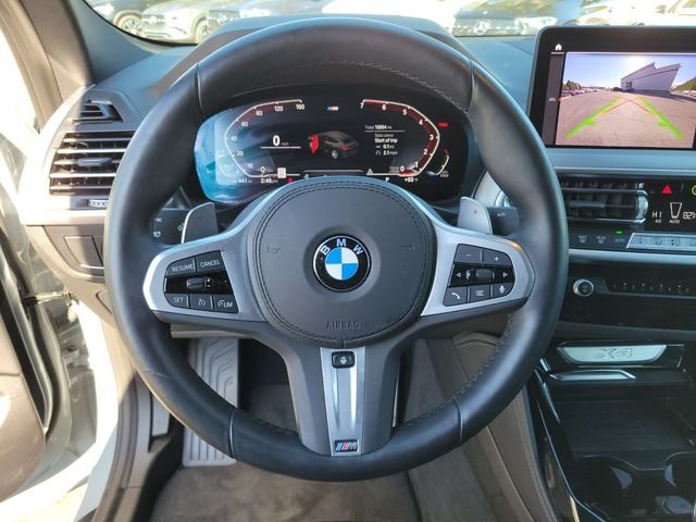 Used 2025 Gray BMW xDrive30i image 34