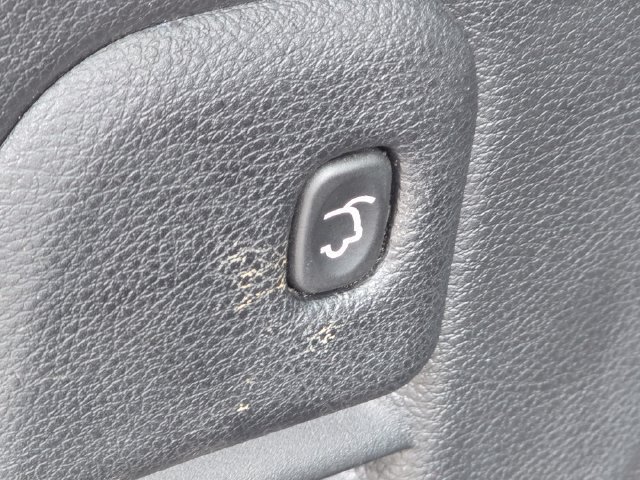 Used 2021 Diamond Black Crystal Pearlcoat Jeep High Altitude image 22