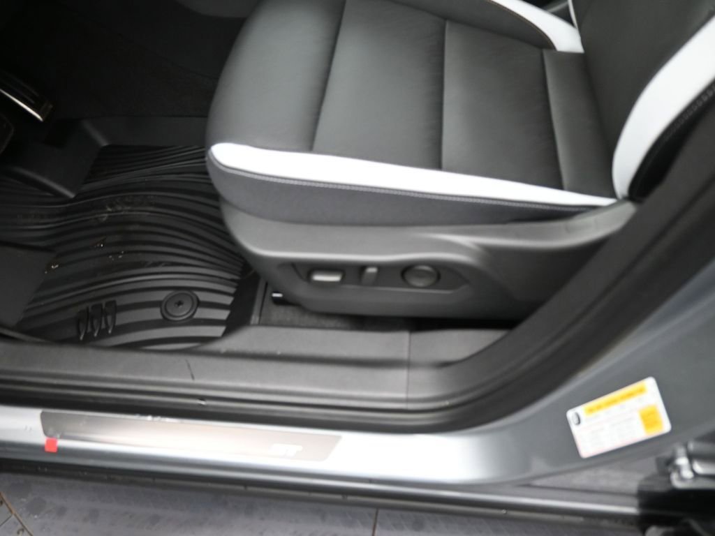 2026 Buick Envision Sport Touring - Photo 10