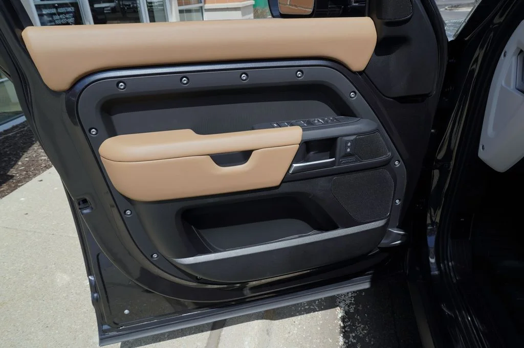 New 2026 Carpathian Grey Land Rover S image 11