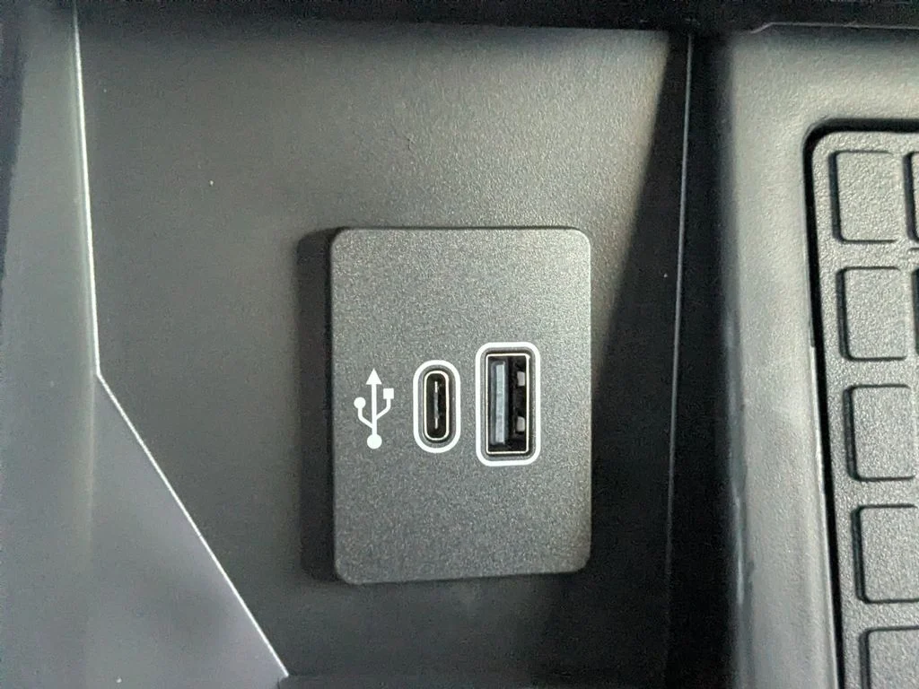 New 2026 Avalanche Ford Platinum image 22