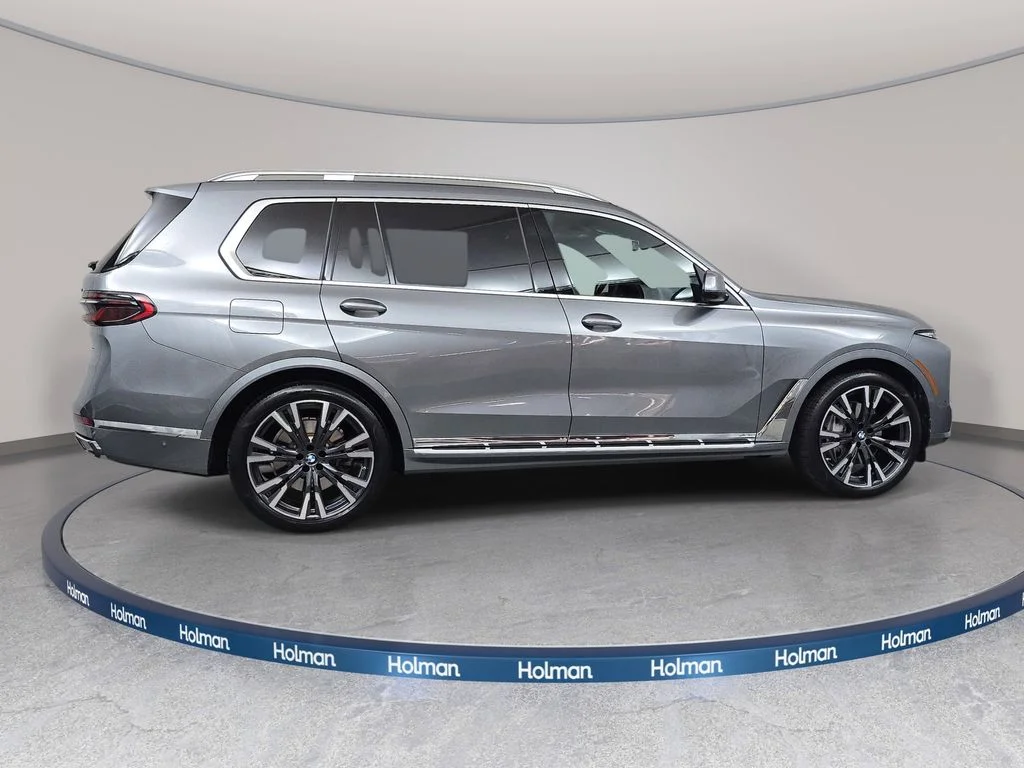 Used 2024 Skyscraper Gray Metallic BMW xDrive40i image 5