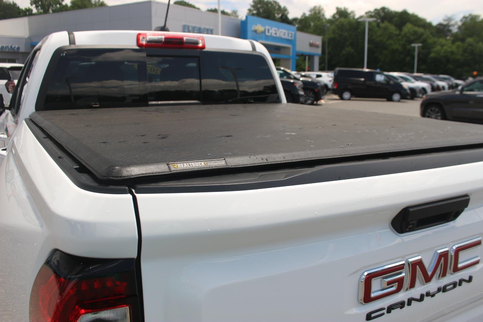 Used 2024 Summit White GMC AT4X image 10