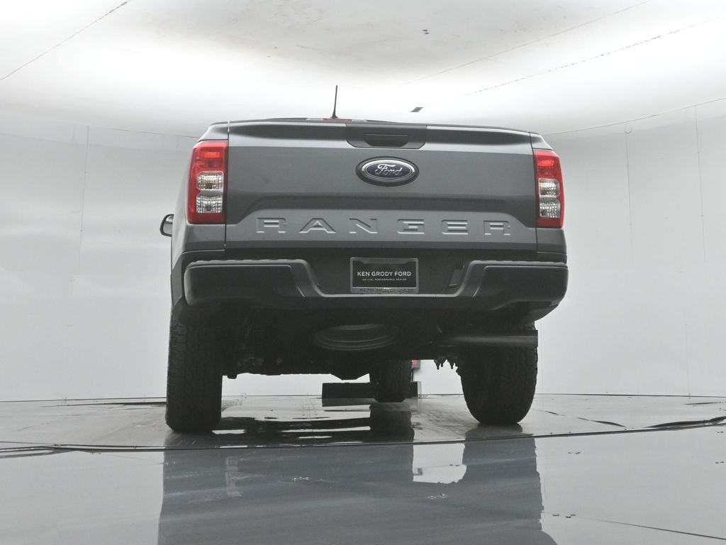 New 2026 Gray Ford XL image 42