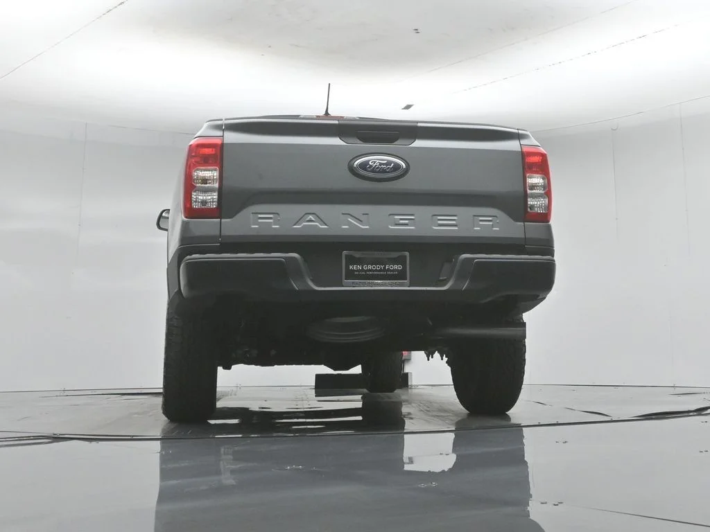 New 2026 Gray Ford XL image 42