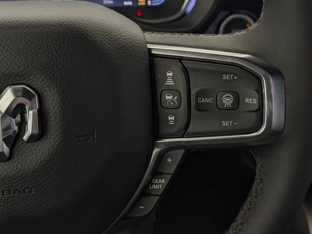 New 2026 Black RAM Laramie - - 4x4 - Night Edition - Laramie Lvl 2 Grp - Advanced Safety Grp II & More! image 17
