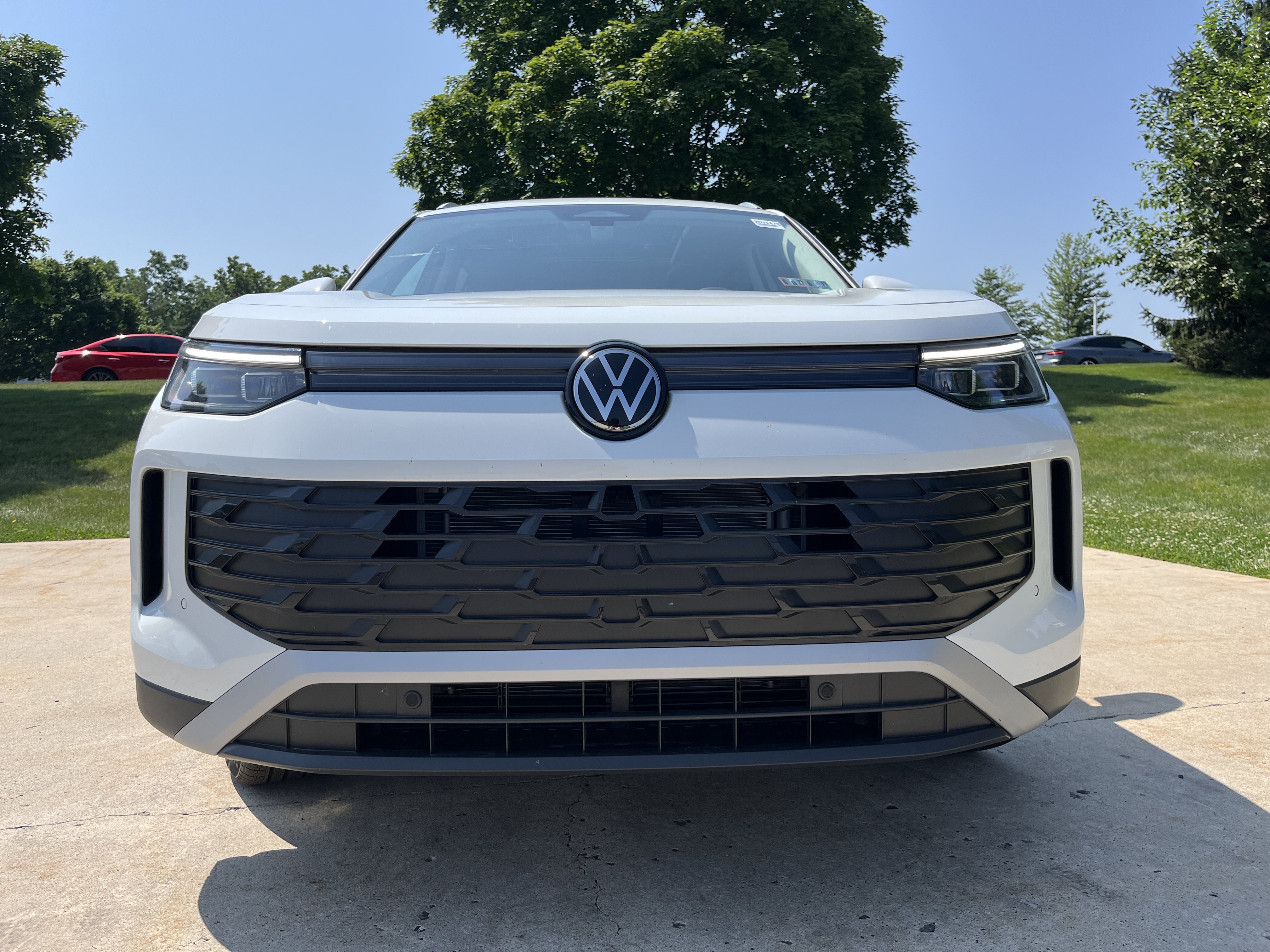 New 2026 White Volkswagen SE image 7