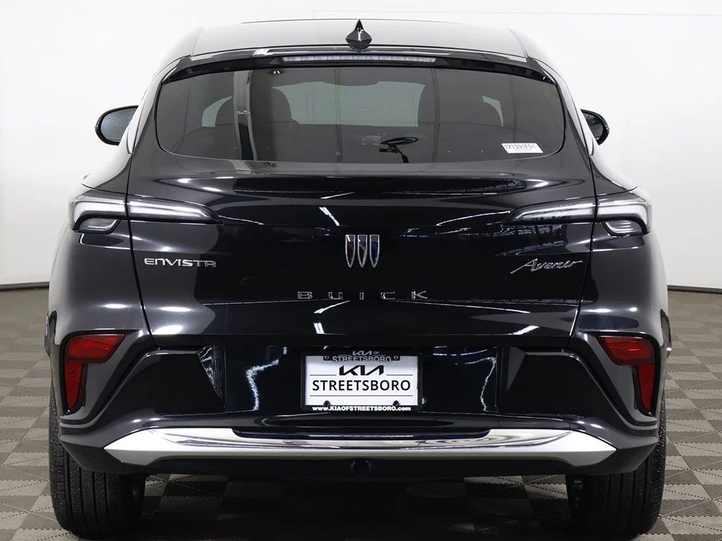 Used 2024 Black Buick Avenir image 12