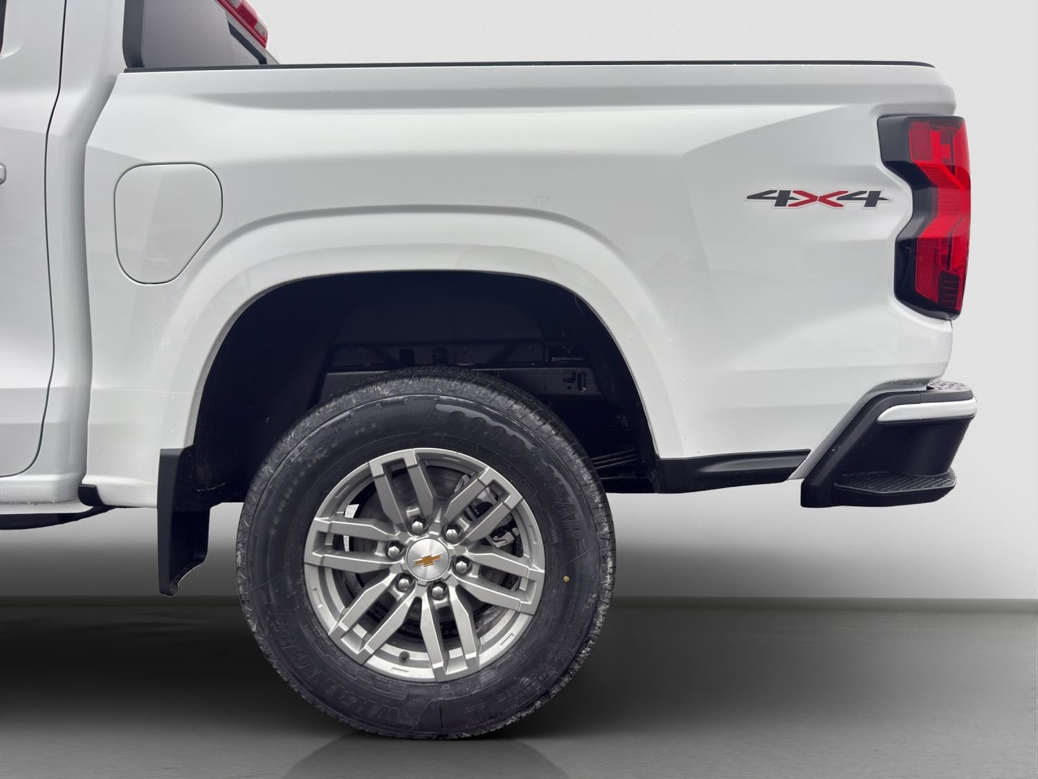 2026 Chevrolet Colorado LT - Photo 17