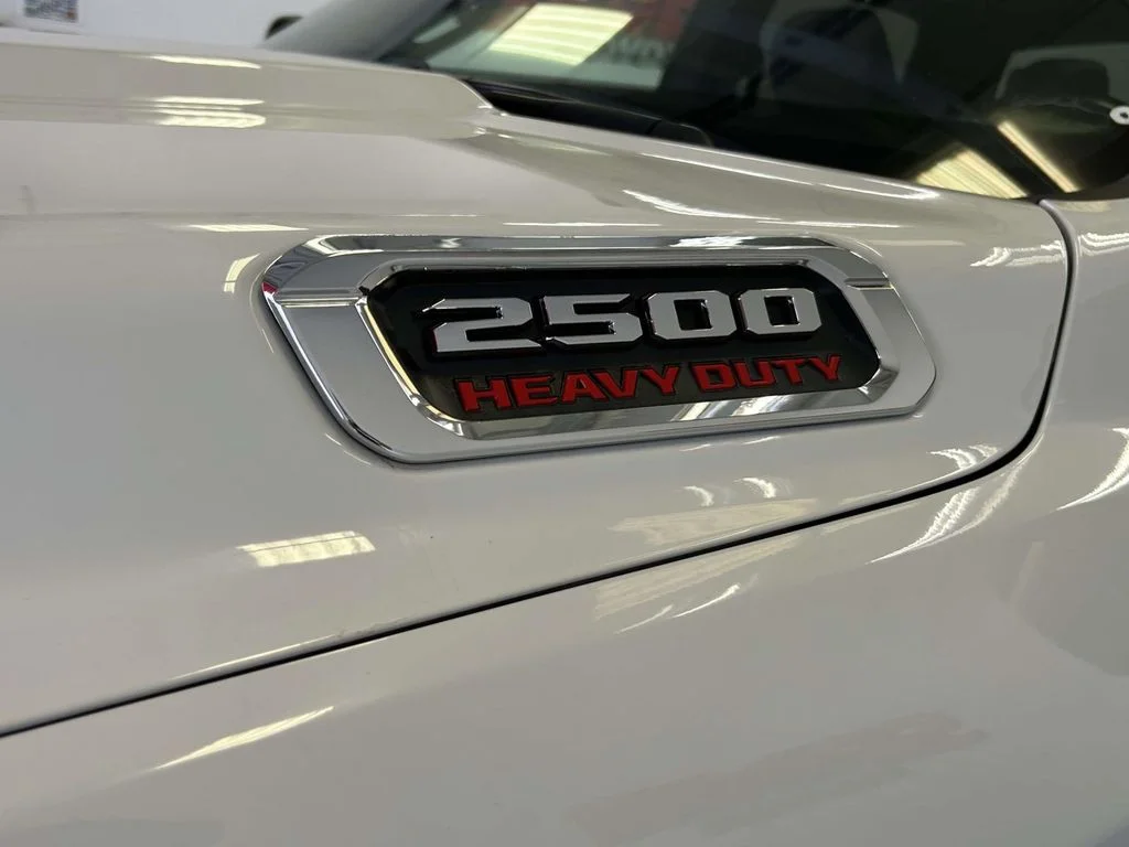 Used 2024 White Ram Big Horn image 9