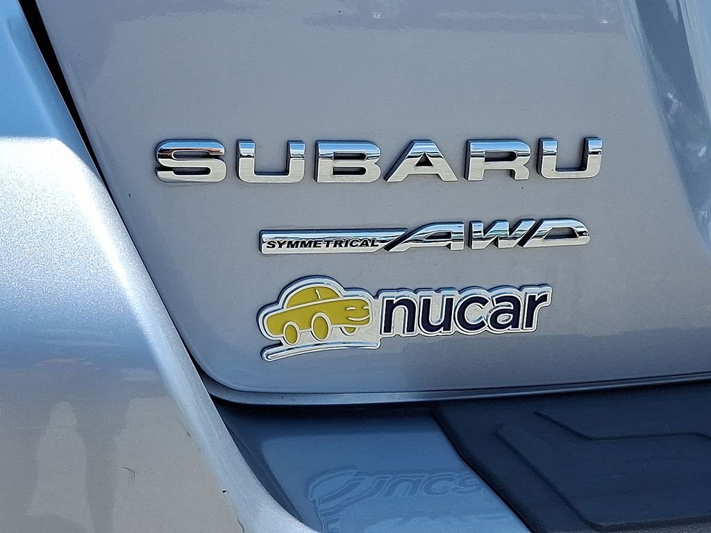 Used 2016 Silver Subaru 2.0i Premium image 30