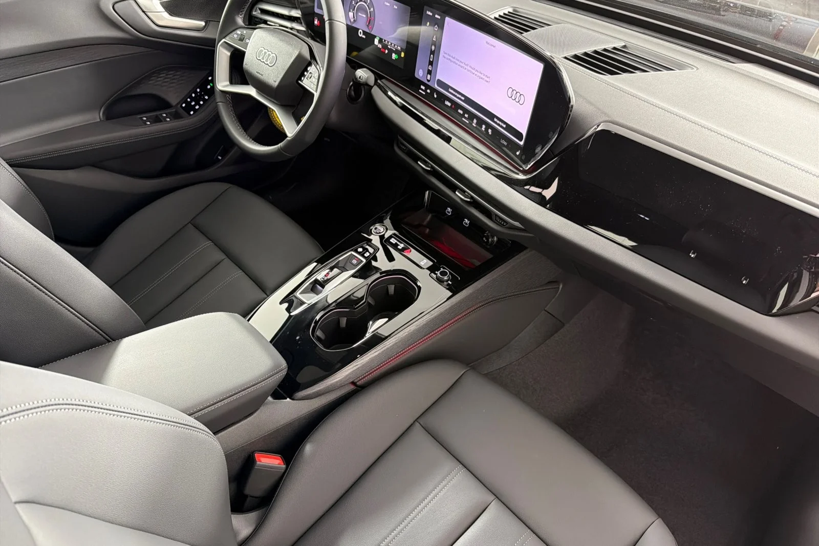 New 2026 Mythos Black Metallic Audi Premium 2.0 TFSI quattro image 15