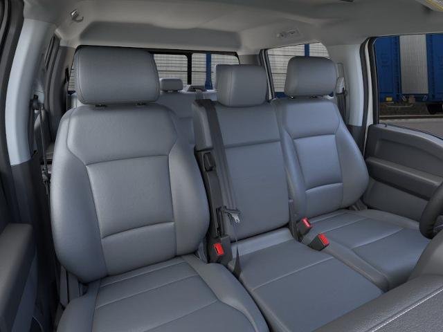 New 2026 Oxford White FORD F-550® XL image 32