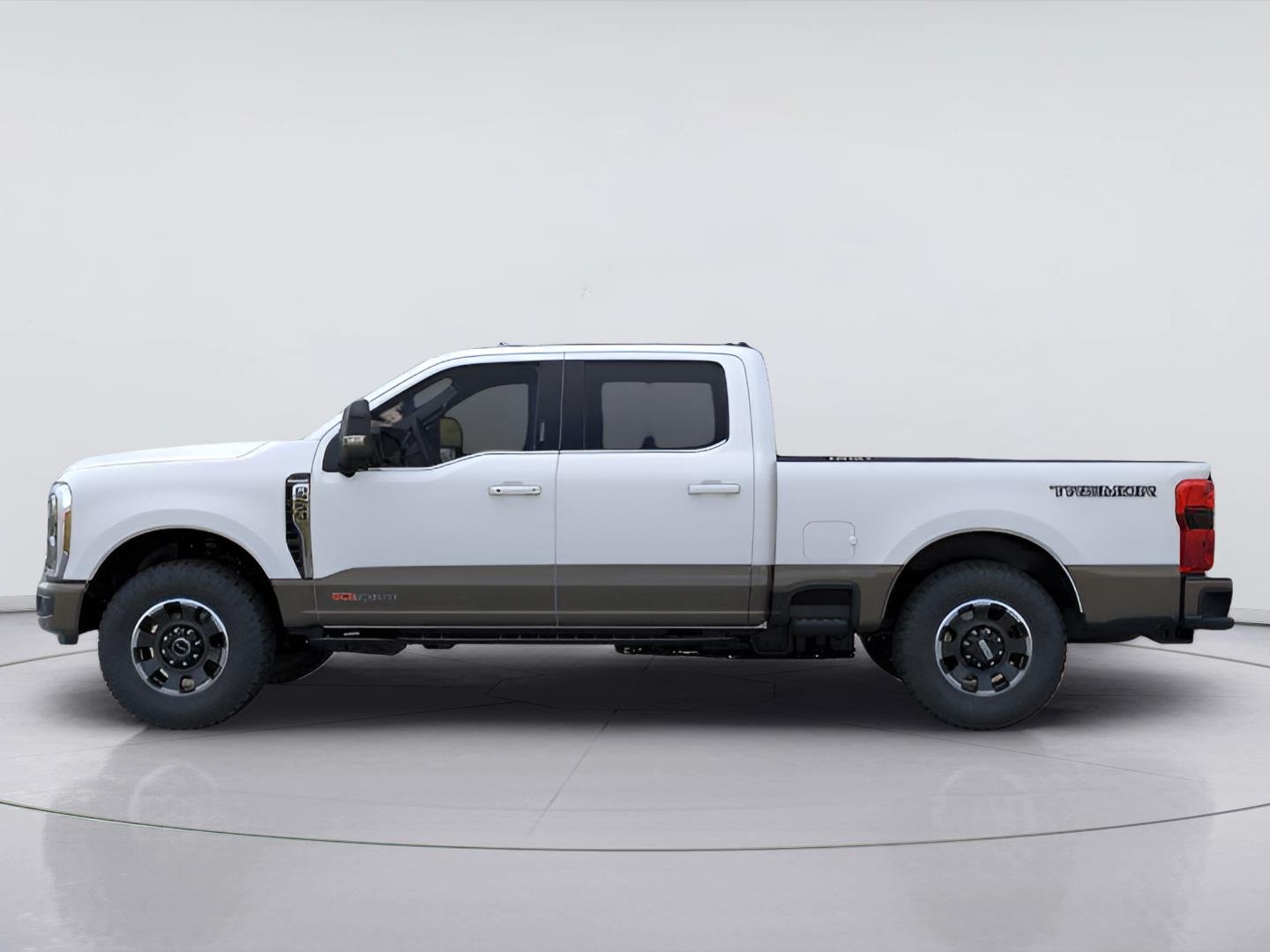 New 2026 Star White Metallic Tri-Coat Ford F-250® King Ranch® image 3