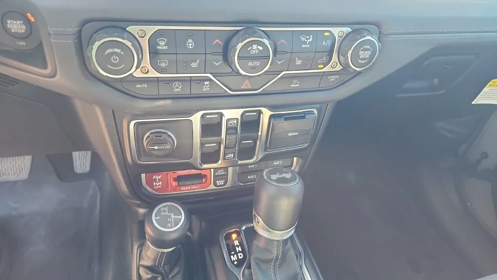 Used 2026 Green Jeep Rubicon image 19